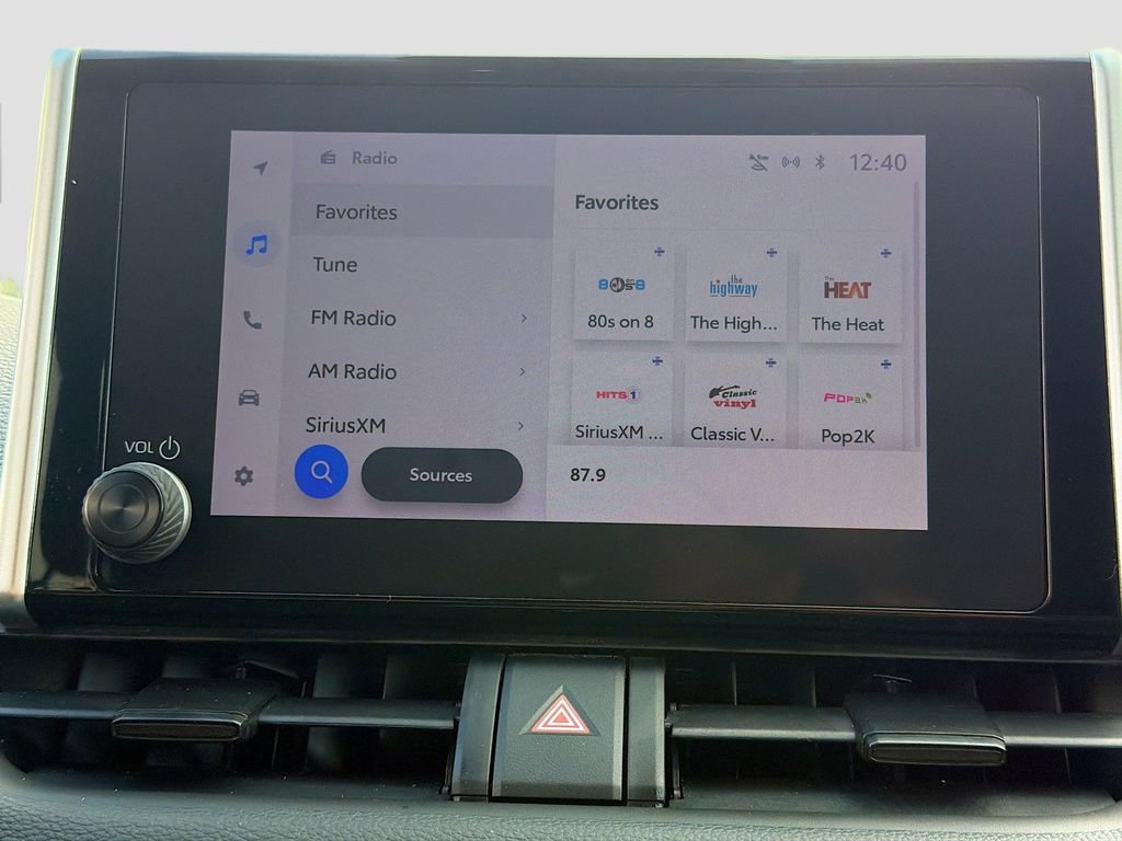 Used 2023 Toyota RAV4 LE image 28