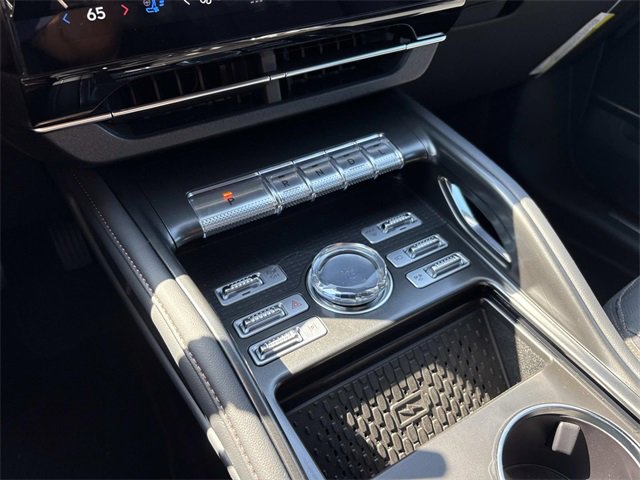 New 2025 Lincoln Nautilus Reserve w/ Jet Appearance Package image 29