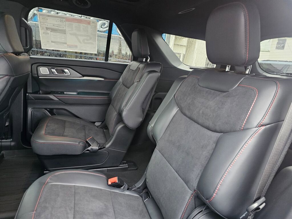New 2026 Ford Explorer ST w/ Sun And Sound Package image 10