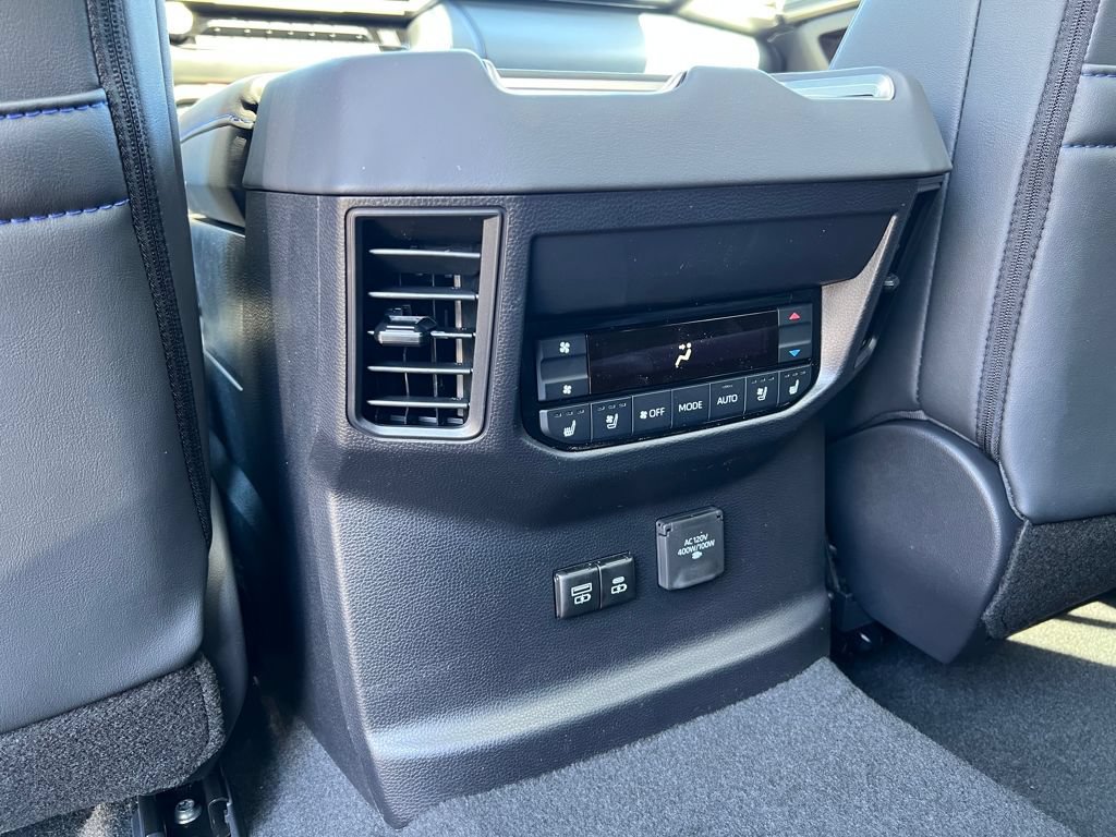 New 2026 Toyota Sequoia Platinum w/ TRD Off-Road Package AWD/4WD image 16