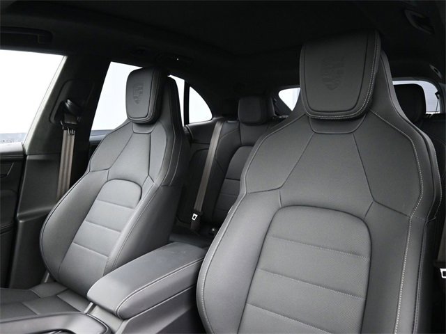 New 2025 Porsche Macan Turbo Electric image 6