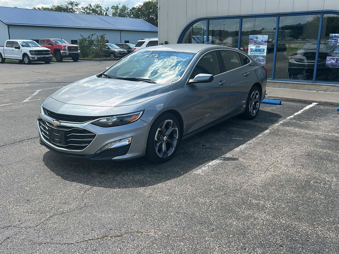 Used 2024 Chevrolet Malibu LT FWD image 17
