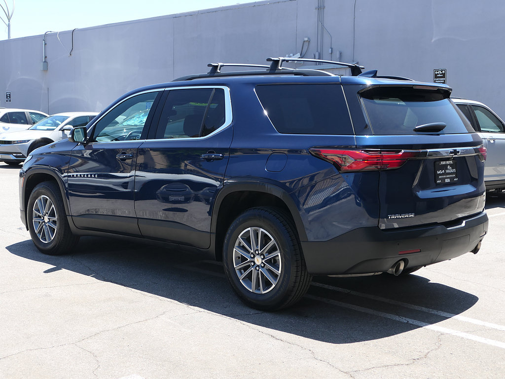 Used 2022 Chevrolet Traverse LT w/ LPO, Cargo Package FWD image 6