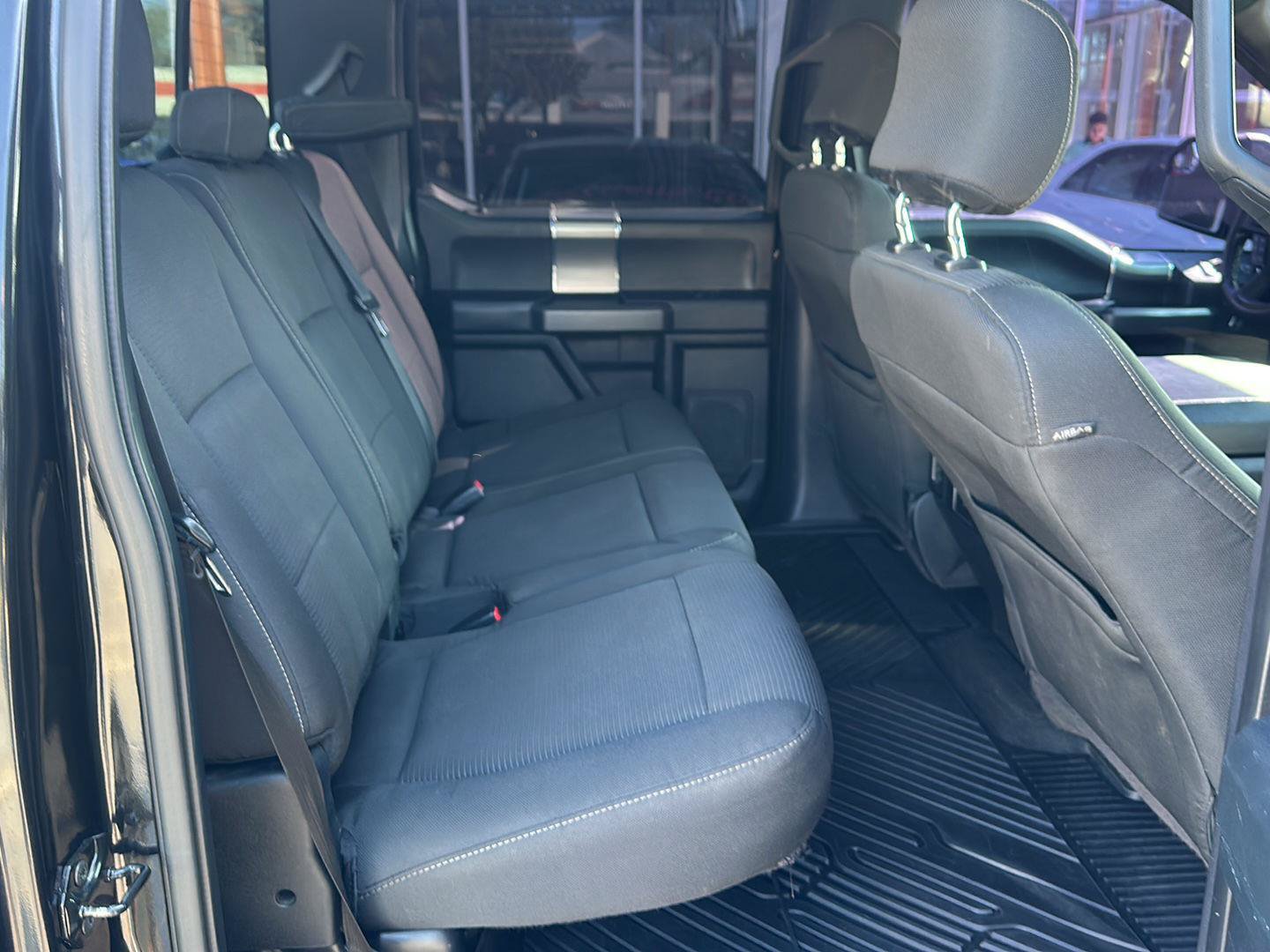 Used 2015 Ford F150 XLT w/ Equipment Group 302A Luxury AWD/4WD image 16