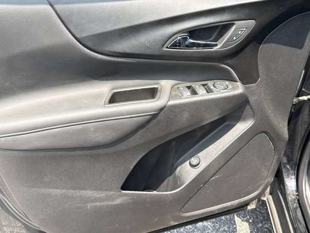 Used 2024 Chevrolet Equinox RS FWD image 14