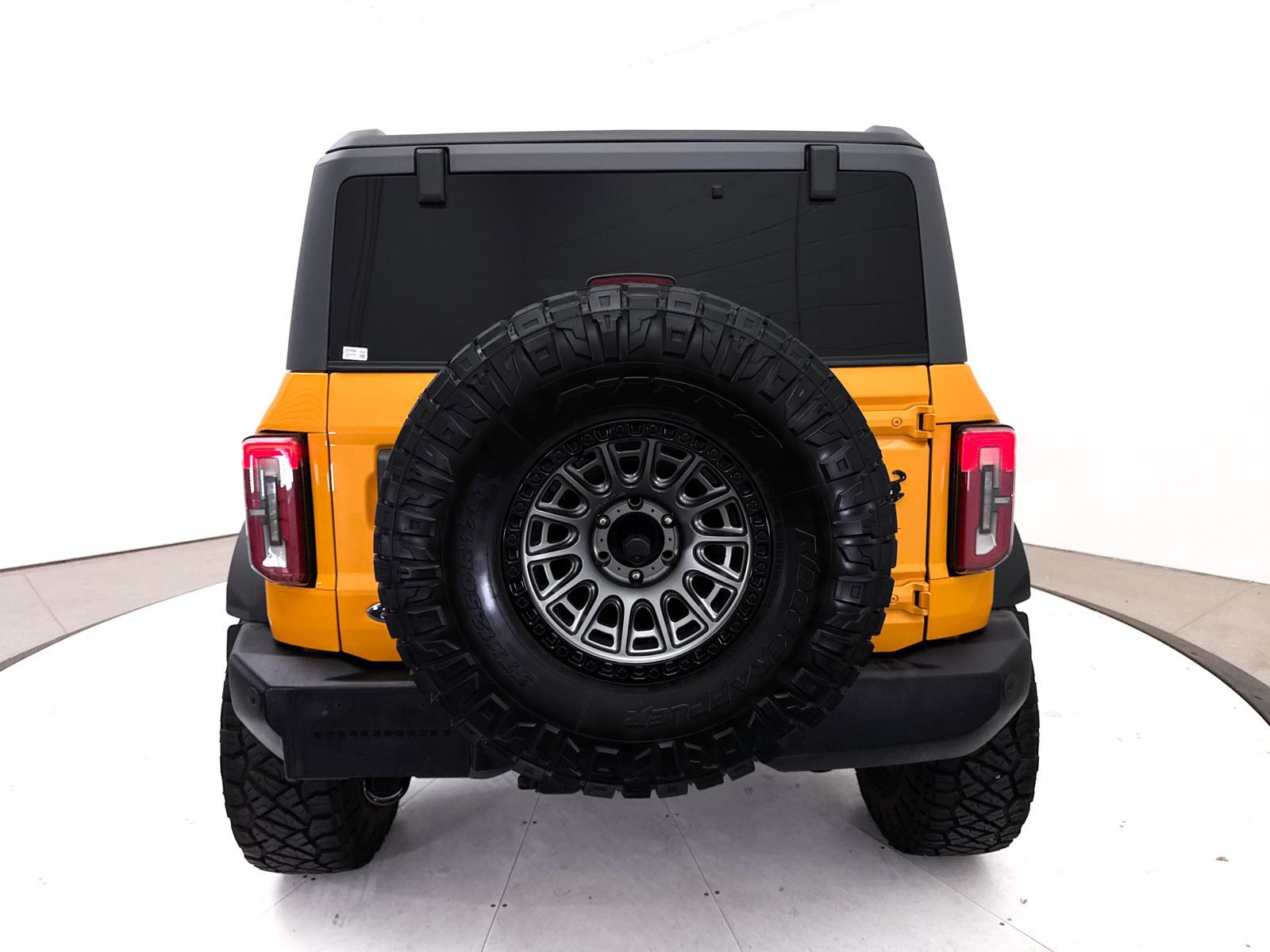 Used 2022 Ford Bronco Wildtrak AWD/4WD image 17