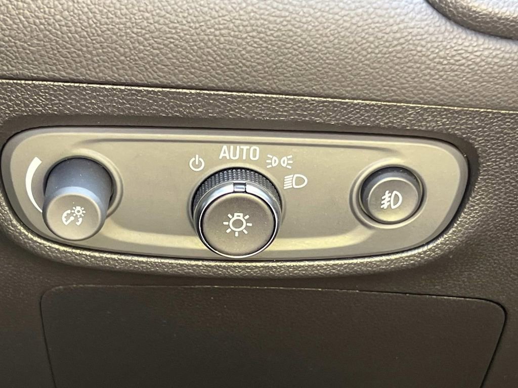 Certified 2022 Buick Encore GX Select image 24