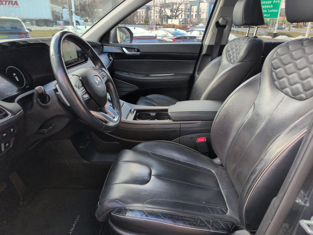 Used 2021 Hyundai Palisade Limited image 10