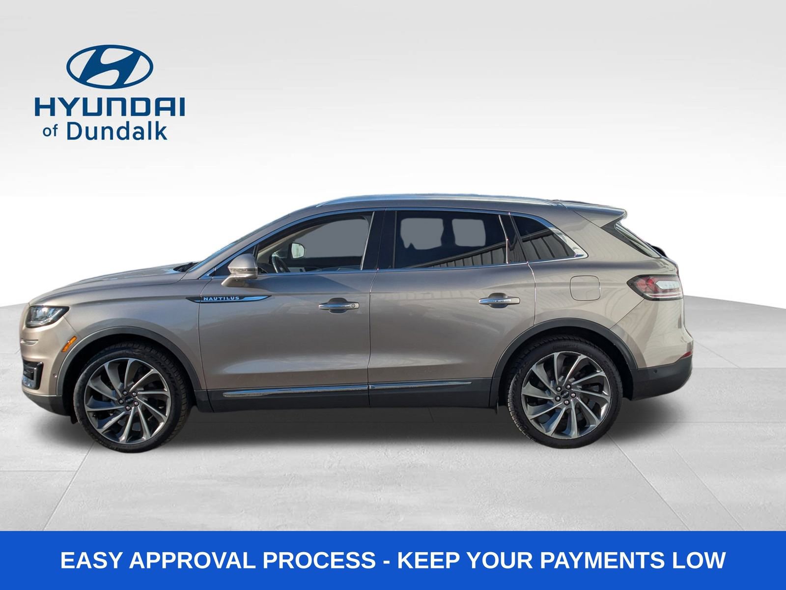 Used 2019 Lincoln Nautilus Reserve w/ Ultimate Package image 3