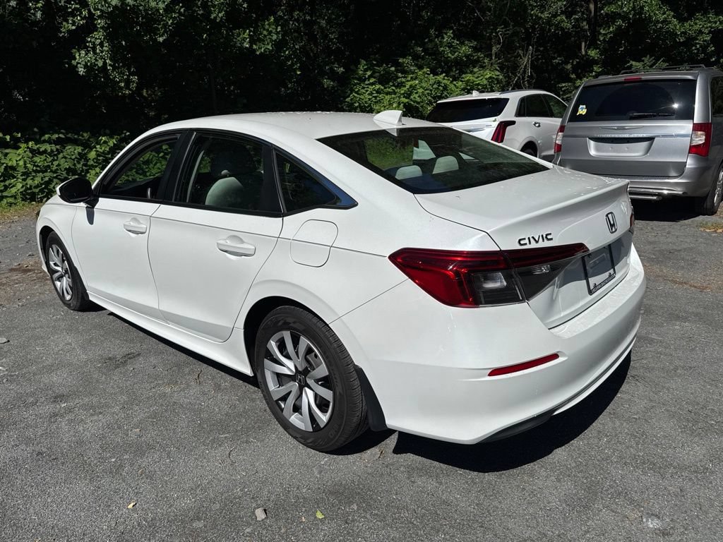 Used 2022 Honda Civic LX image 4