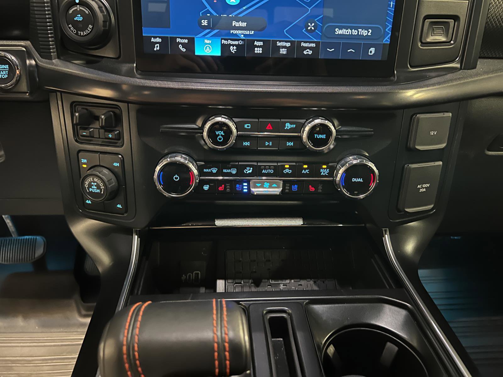 Used 2025 Ford F150 Raptor AWD/4WD image 19