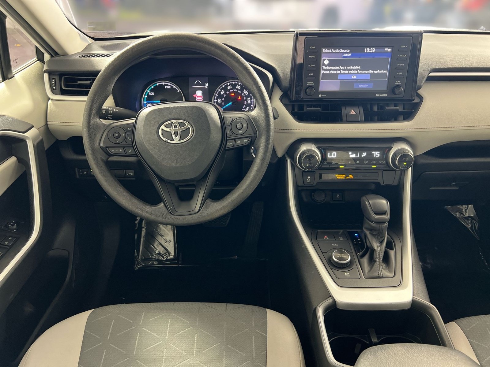 Used 2022 Toyota RAV4 XLE w/ Convenience Package AWD/4WD image 24