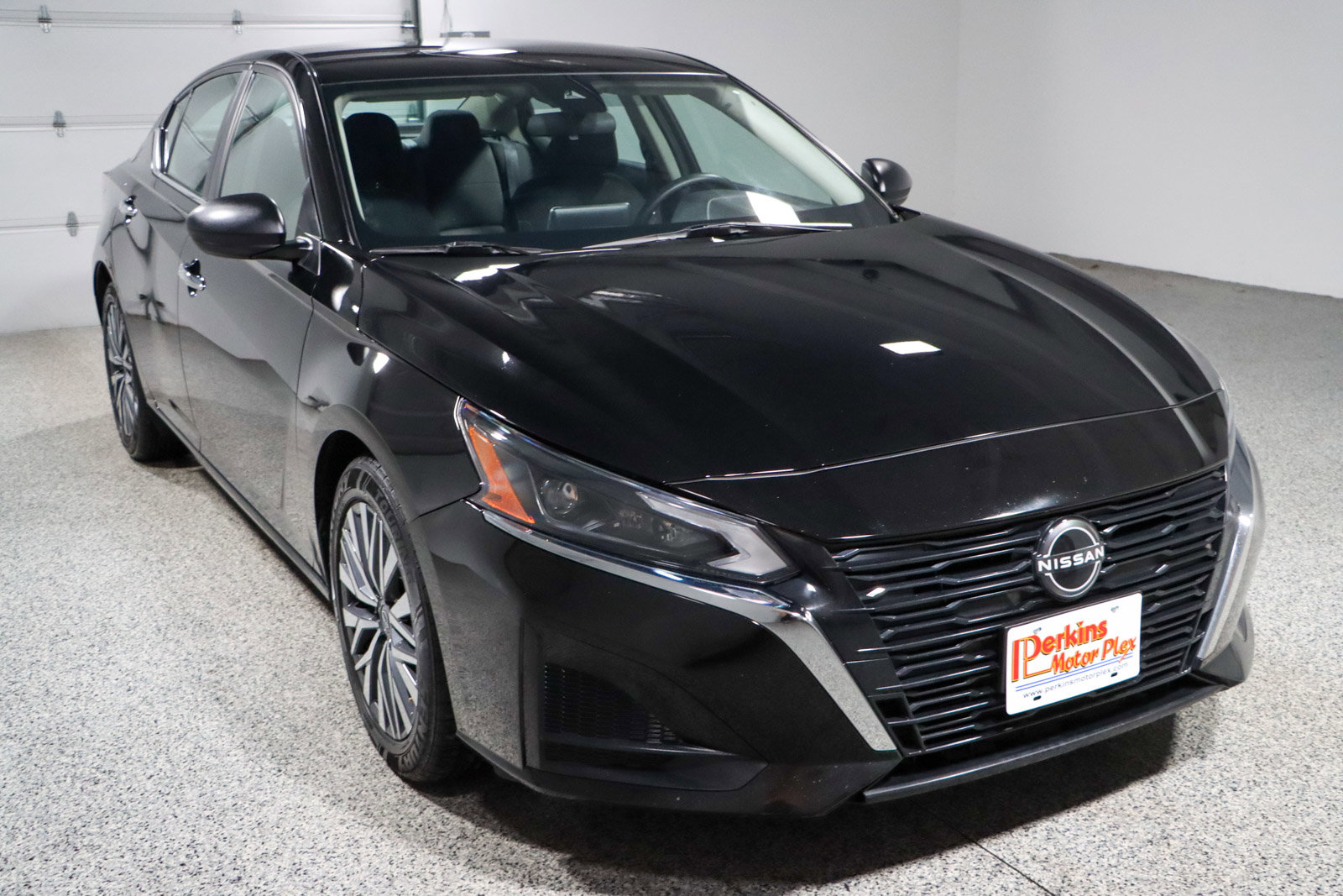 Used 2024 Nissan Altima 2.5 SV image 5