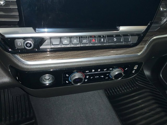 Used 2023 Chevrolet Silverado 1500 RST w/ Z71 Off-Road Package image 24