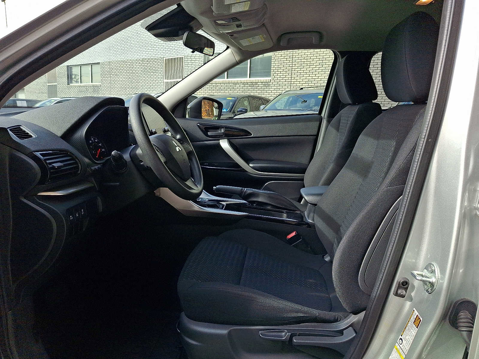 Used 2023 Mitsubishi Eclipse Cross LE image 13