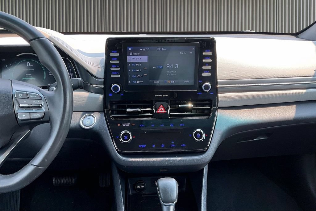 Used 2020 Hyundai Ioniq SEL FWD image 7