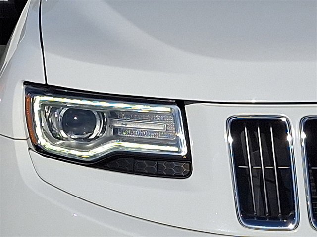 Used 2016 Jeep Grand Cherokee Limited w/ Luxury Group II image 10