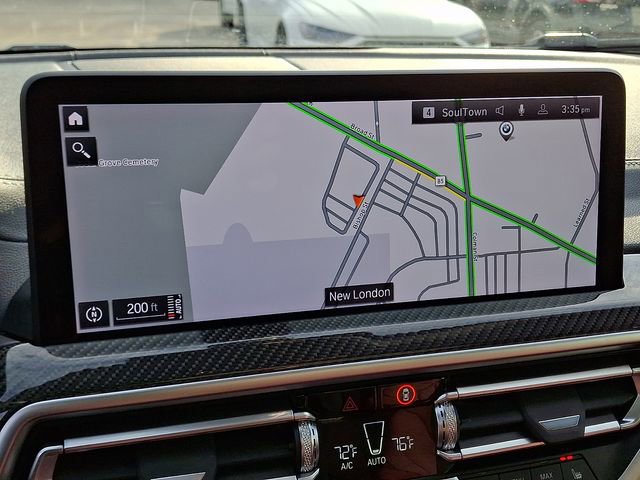 Used 2025 BMW X4 M40i w/ Premium Package image 17