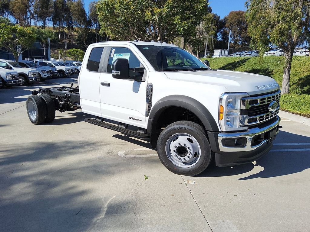 New 2026 Ford F450 XL w/ XL Chrome Package RWD image 17