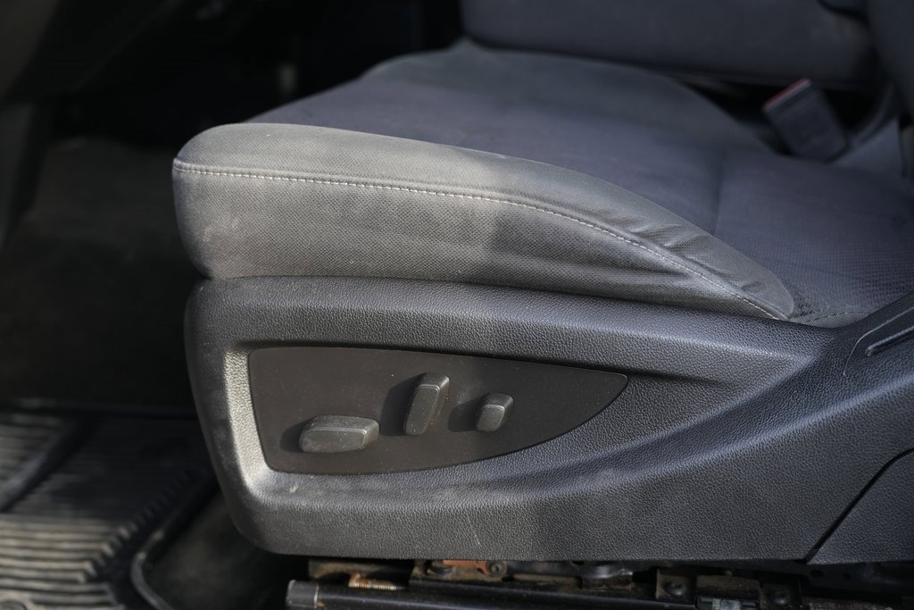 Used 2015 GMC Sierra 2500 SLE w/ SLE Preferred Package image 22