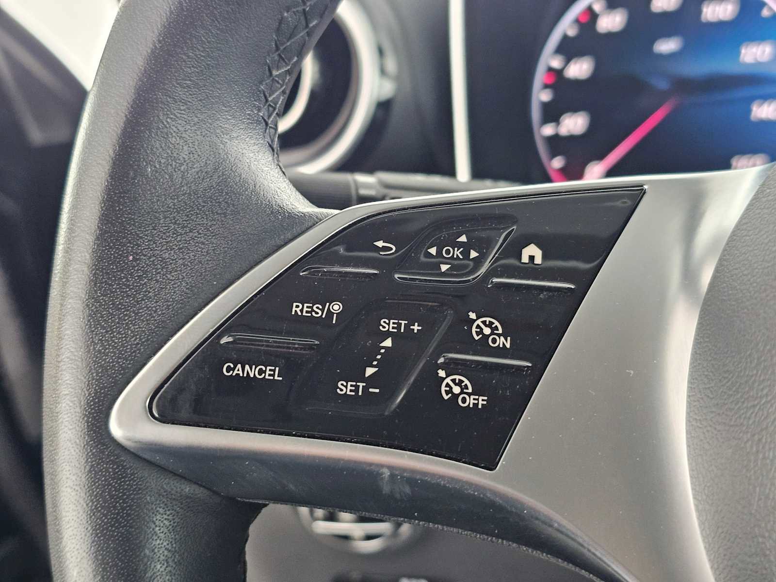 Certified 2025 Mercedes-Benz GLC 350e 4MATIC image 28