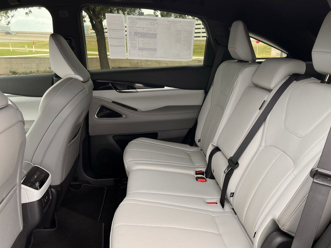 New 2027 INFINITI QX65 Sport AWD/4WD image 30