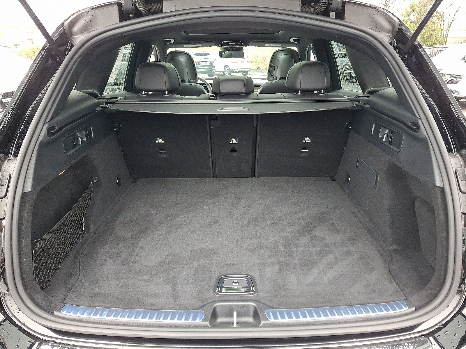 Certified 2025 Mercedes-Benz GLC 300 4MATIC image 28