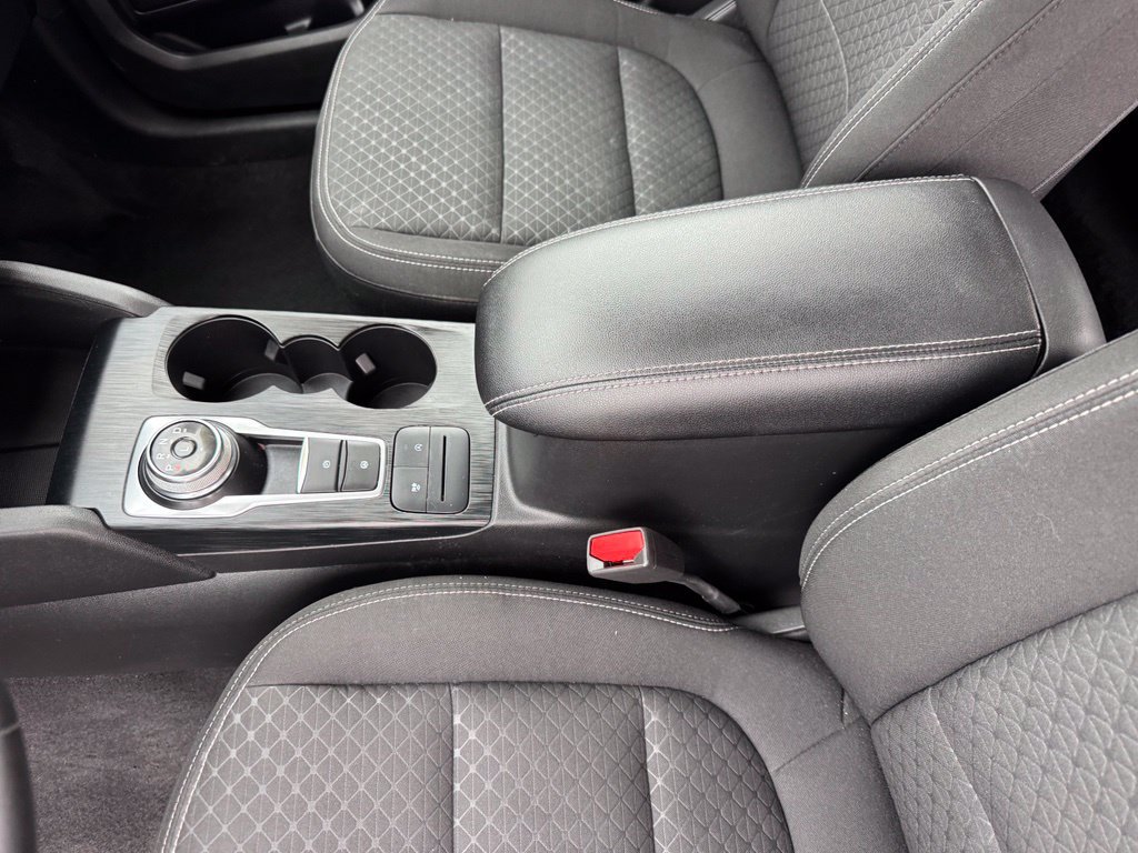 Certified 2023 Ford Escape Active AWD/4WD image 16