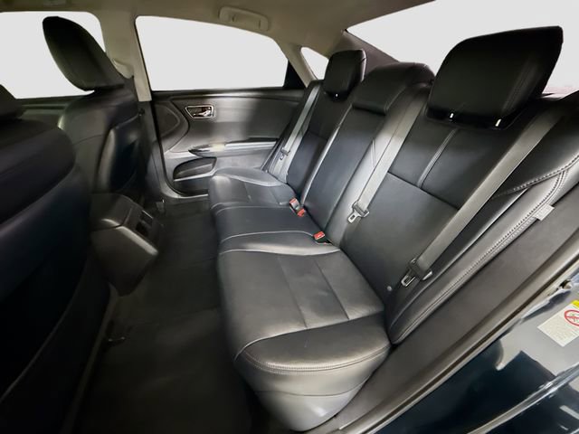Used 2017 Toyota Avalon XLE image 24