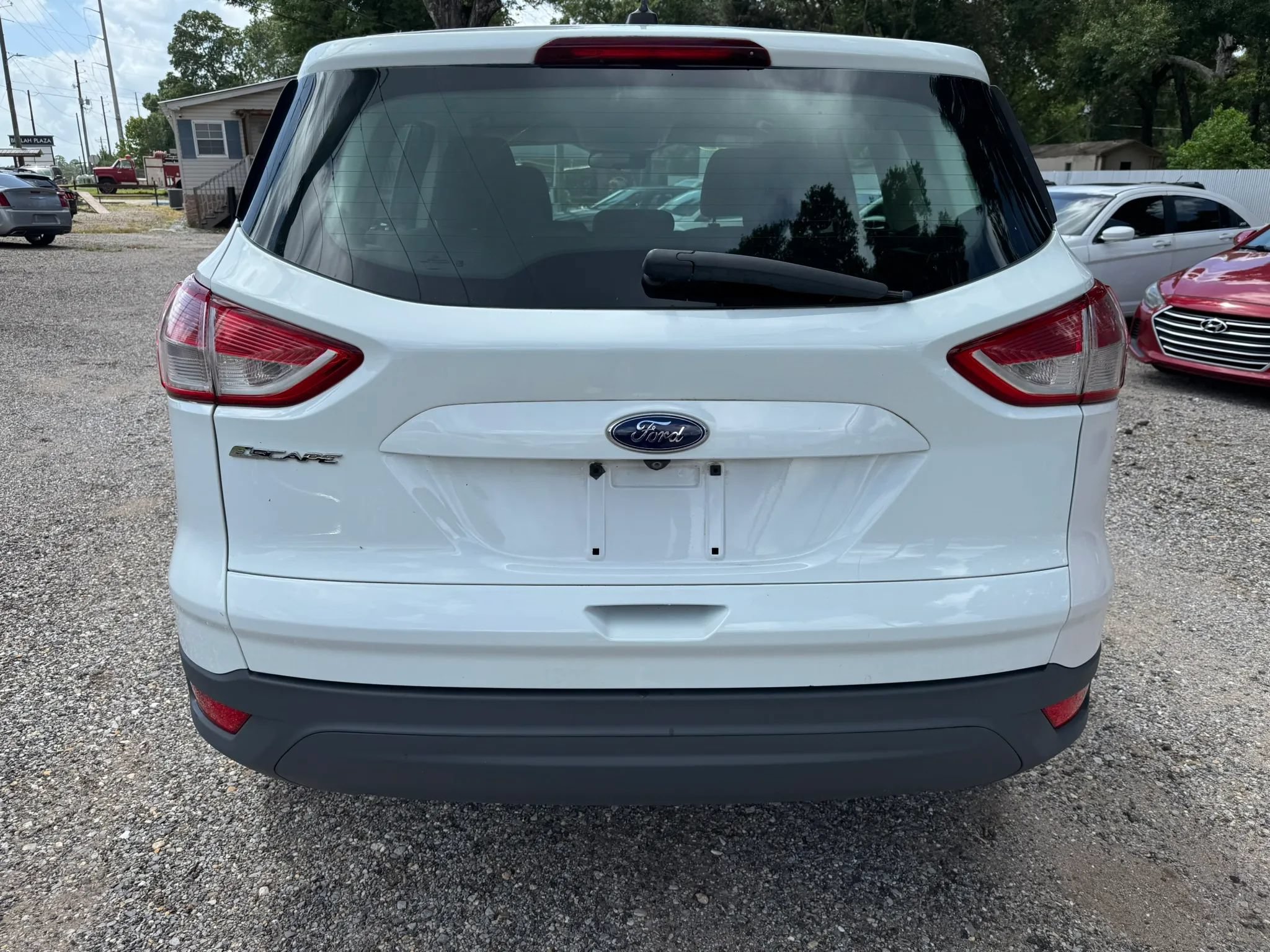 Used 2016 Ford Escape S FWD image 4