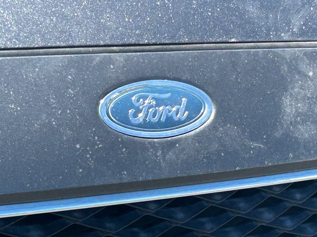 Used 2018 Ford Focus SE FWD image 11