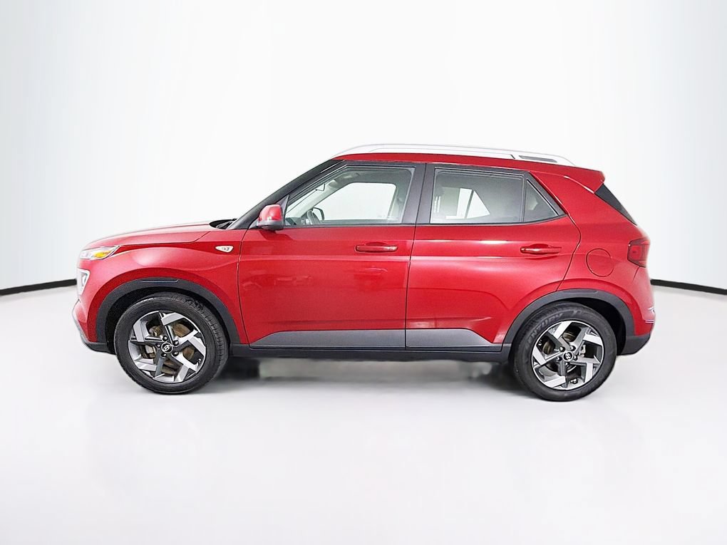 Used 2021 Hyundai Venue SEL FWD image 6