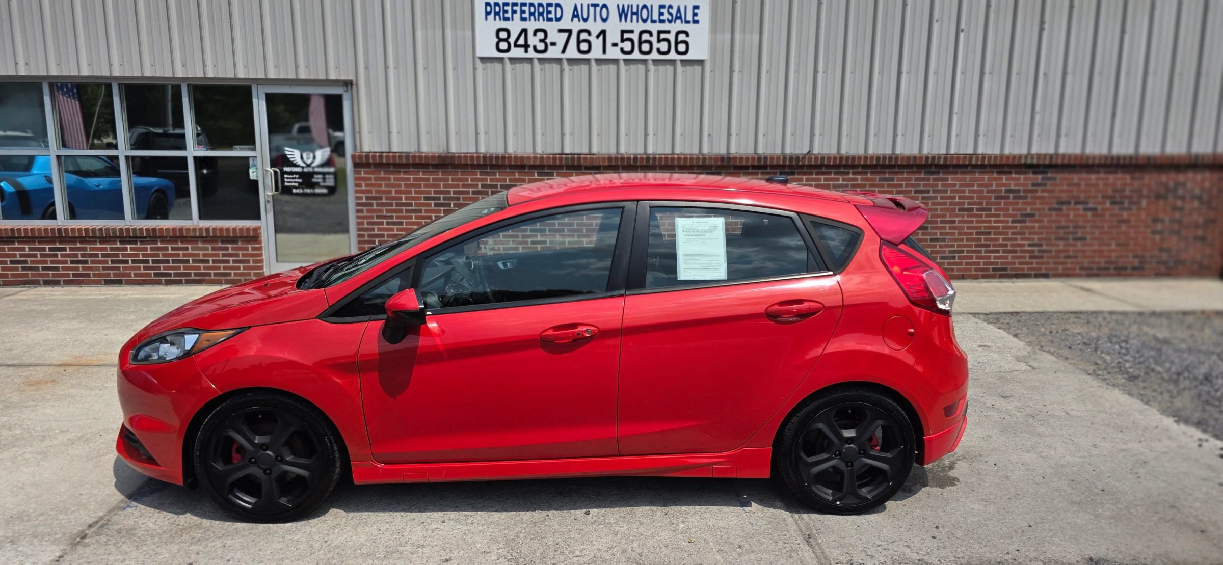 Used 2014 Ford Fiesta ST FWD image 3