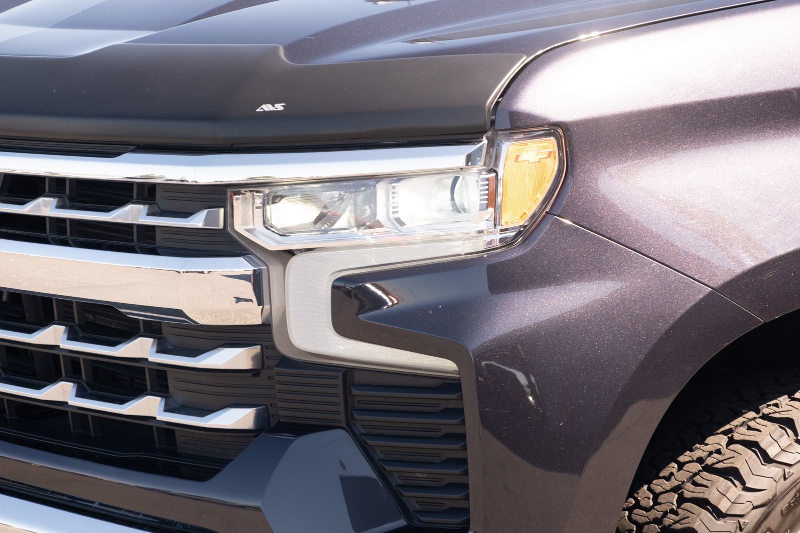 Used 2024 Chevrolet Silverado 1500 LTZ w/ LTZ Premium Package AWD/4WD image 24