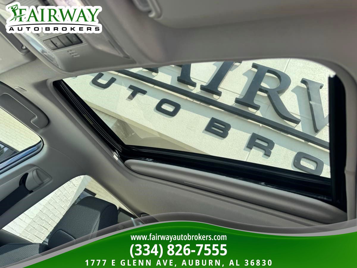 Used 2023 Toyota RAV4 XLE w/ Convenience Package FWD image 26