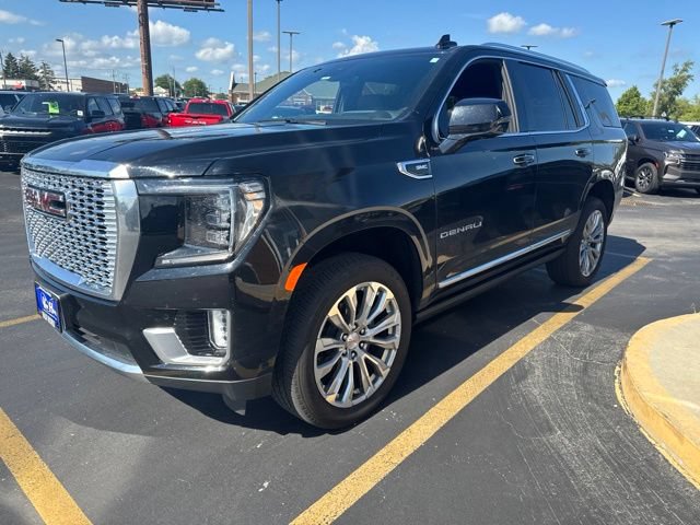Used 2024 GMC Yukon Denali w/ Denali Reserve Package AWD/4WD image 4