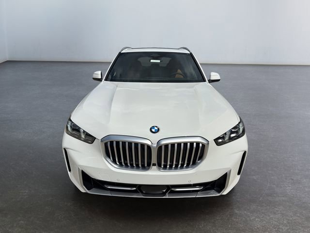 Used 2026 BMW X5 xDrive40i w/ Climate Comfort Package image 11