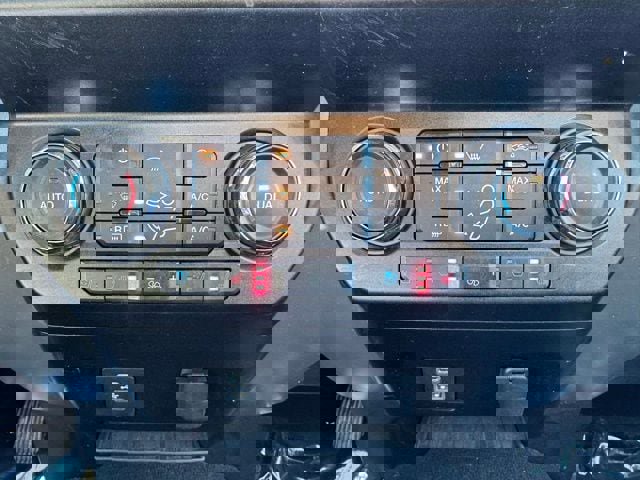 Certified 2021 Ford F250 Lariat w/ Lariat Ultimate Package image 20