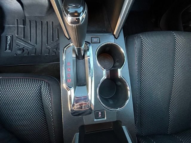 Used 2017 GMC Terrain SLE w/ Driver Alert Package I FWD image 17