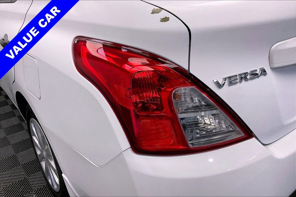 Used 2019 Nissan Versa S image 25