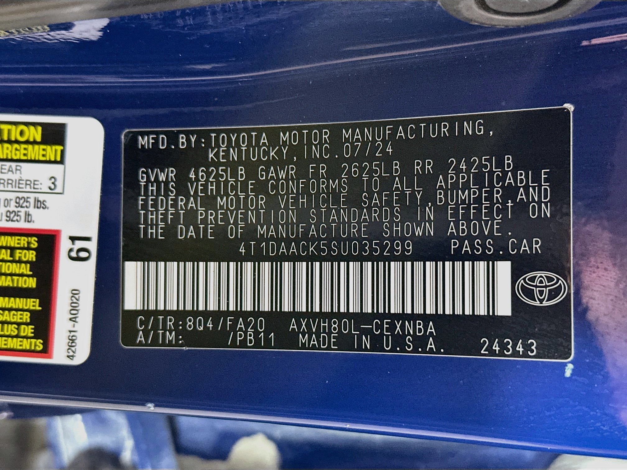 Used 2025 Toyota Camry LE FWD image 29