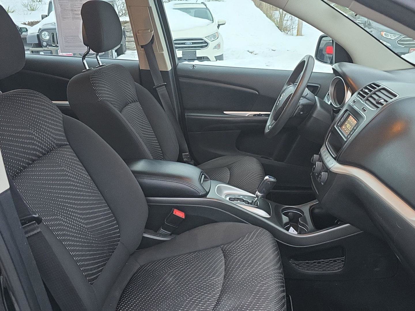 Used 2015 Dodge Journey American Value Package w/ Flexible Seating Group FWD image 37