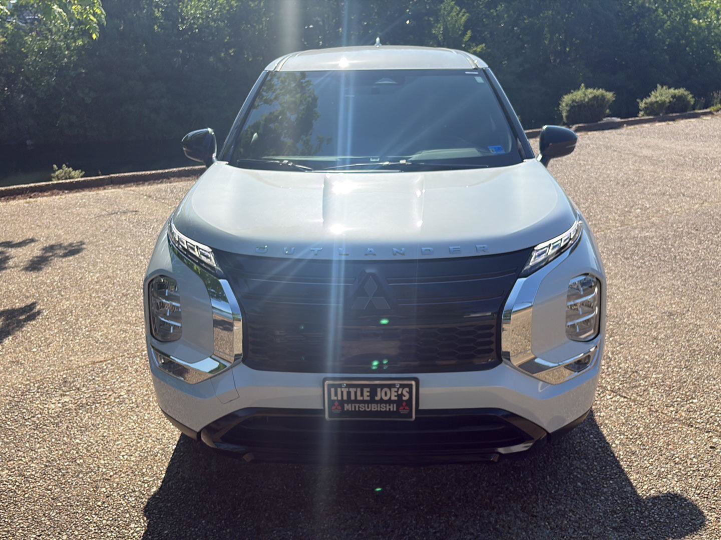New 2026 Mitsubishi Outlander LE FWD image 14