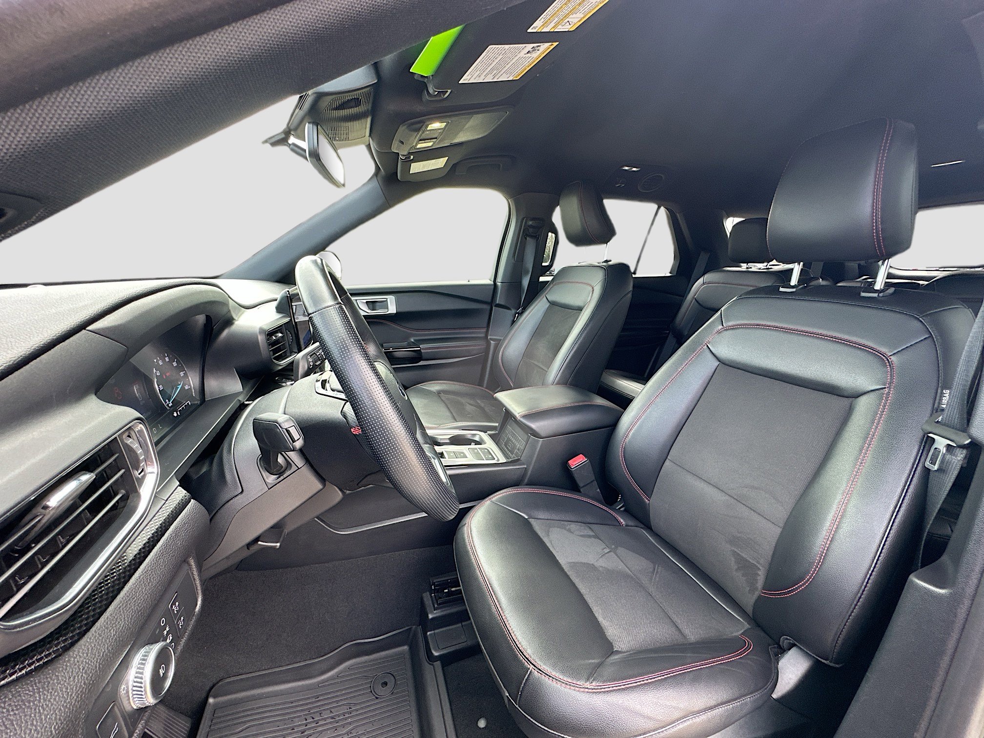 Certified 2022 Ford Explorer ST-Line w/ Class IV Trailer Tow Package image 22