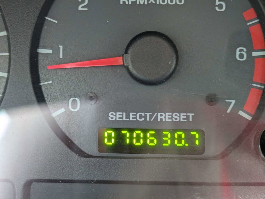 Used 2003 Ford Mustang Coupe image 23