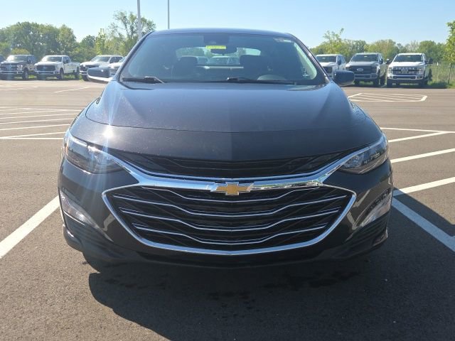 Used 2023 Chevrolet Malibu LT FWD image 3