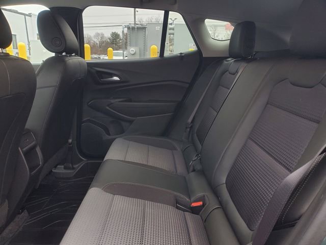 Used 2025 Chevrolet Trax LT w/ Driver Confidence Package image 30