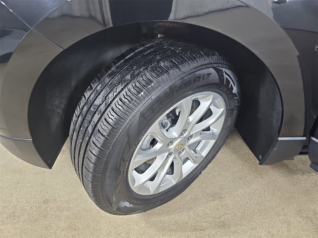 Certified 2018 Chevrolet Equinox LT image 37