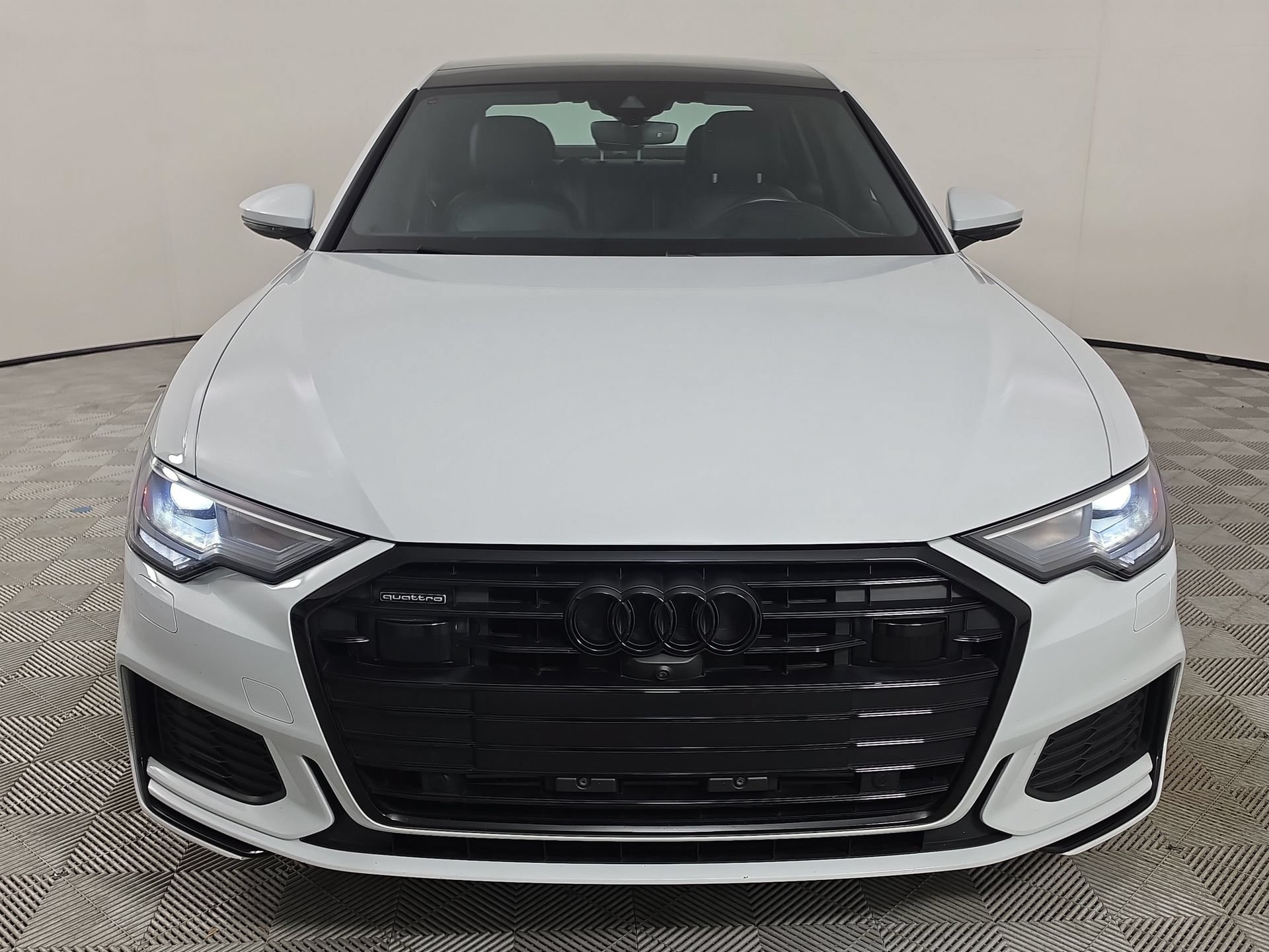 Used 2023 Audi A6 Premium Plus w/ Premium Plus Package AWD/4WD image 2