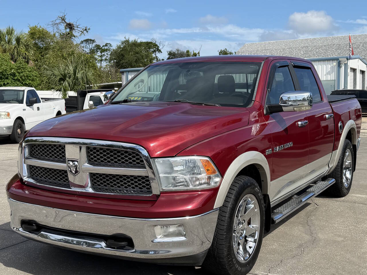 Used 2011 RAM 1500 Laramie RWD image 4
